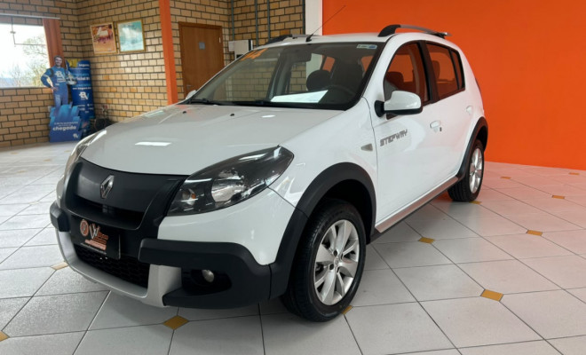Renault SANDERO STEPWAY Hi-Power 1.6 8V 5p 2014 Flex-0