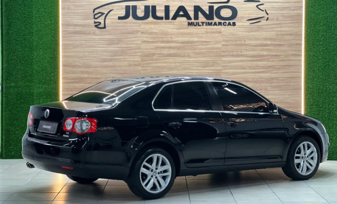 VW - VolksWagen JETTA 2.5 20V 150/170cv Tiptronic 2009 Gasolina-1
