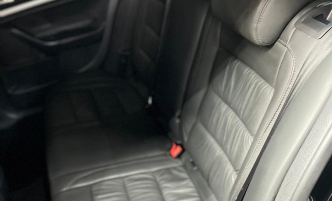 VW - VolksWagen JETTA 2.5 20V 150/170cv Tiptronic 2009 Gasolina-8