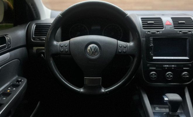 VW - VolksWagen JETTA 2.5 20V 150/170cv Tiptronic 2009 Gasolina-5