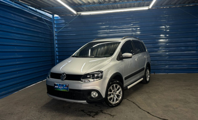 VW - VolksWagen SpaceCross 1.6 Mi Total Flex 8V 2013 Flex