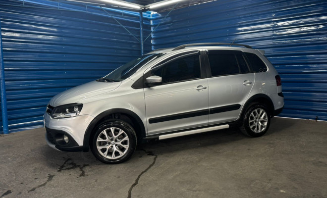 VW - VolksWagen SpaceCross 1.6 Mi Total Flex 8V 2013 Flex-0