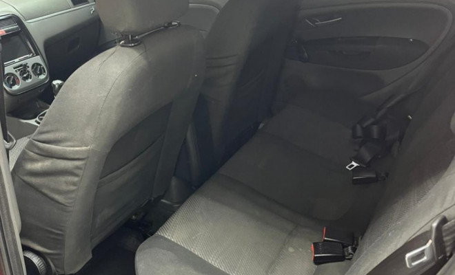 Fiat Punto  ELX 1.4 Fire Flex 8V 5p 2010 Flex-9
