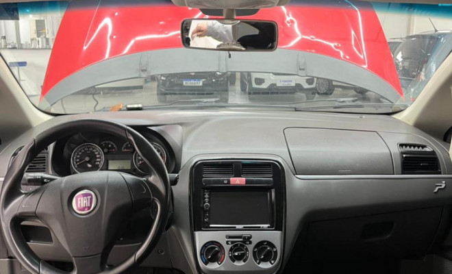Fiat Punto  ELX 1.4 Fire Flex 8V 5p 2010 Flex-7