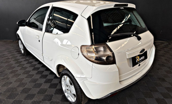 Ford Ka 1.0 8V/1.0 8V ST Flex 3p 2013 Flex-1