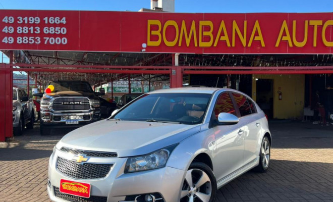 GM - Chevrolet CRUZE HB Sport LT 1.8 16V FlexP. 5p Aut 2014 Flex