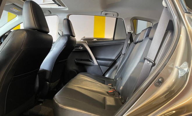 Toyota RAV4 2.0 TOP 4x2 16V Gasolina Aut. 2019-16