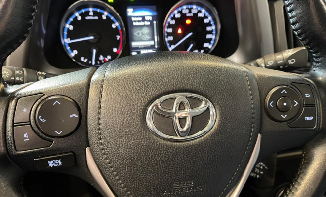 Toyota RAV4 2.0 TOP 4x2 16V Gasolina Aut. 2019-9