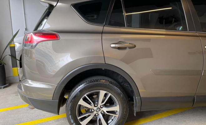 Toyota RAV4 2.0 TOP 4x2 16V Gasolina Aut. 2019-4