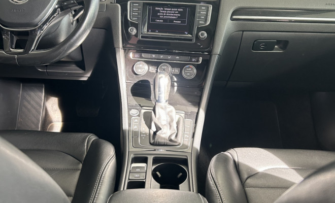 VW - VolksWagen Golf Highline 1.4 TSI 140cv Aut. 2014 Flex-13