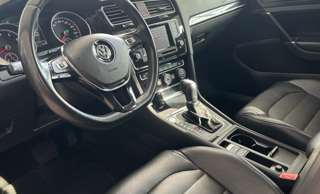 VW - VolksWagen Golf Highline 1.4 TSI 140cv Aut. 2014 Flex-11