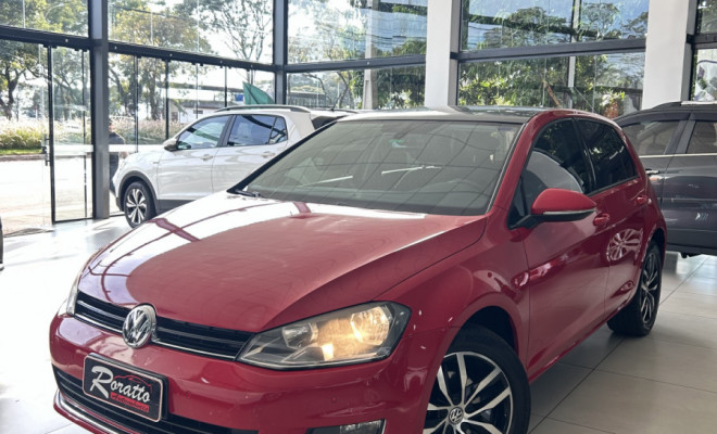 VW - VolksWagen Golf Highline 1.4 TSI 140cv Aut. 2014 Flex