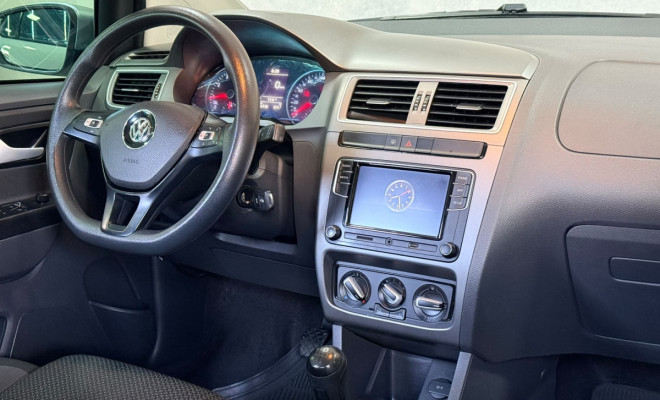 VW - VolksWagen Fox Trendline 1.6 Flex 8V 5p 2018 Gasolina-8
