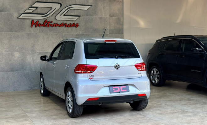 VW - VolksWagen Fox Trendline 1.6 Flex 8V 5p 2018 Gasolina-2