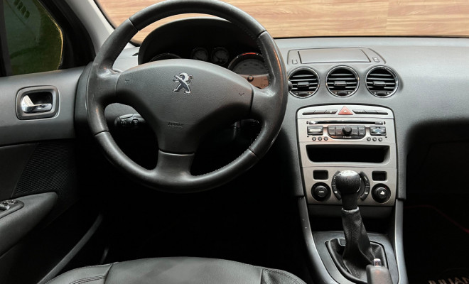 Peugeot 308 Allure 2.0 Flex 16V 5p Mec. 2014 Flex-7