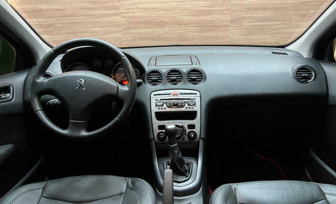 Peugeot 308 Allure 2.0 Flex 16V 5p Mec. 2014 Flex-6