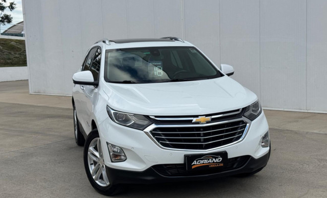 Completíssima, teto solar panorâmico, bancos em couro, multimídia com câmera de ré, chave de presença, park assist, top de linha.-18