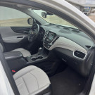 Completíssima, teto solar panorâmico, bancos em couro, multimídia com câmera de ré, chave de presença, park assist, top de linha.-14