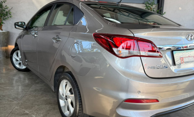 Hyundai HB20S Premium 1.6 Flex 16V Aut. 4p 2017 Flex-12