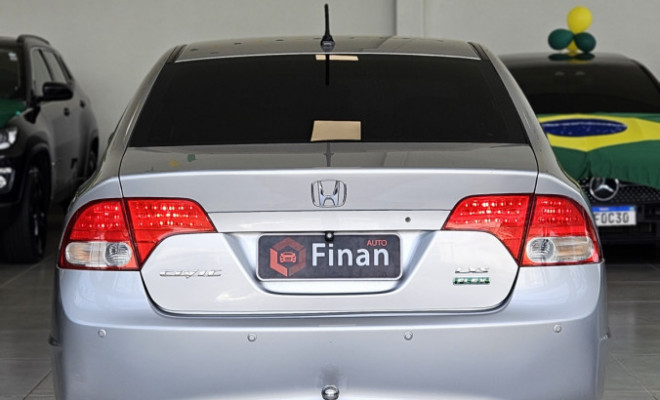 Honda Civic Sedan LXS 1.8/1.8 Flex 16V Aut. 4p 2010 Flex-9