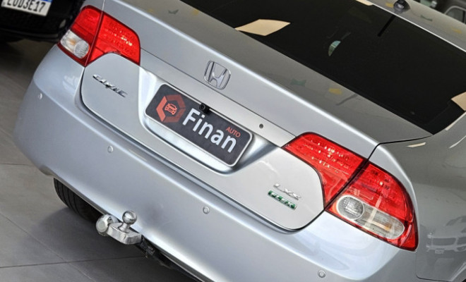 Honda Civic Sedan LXS 1.8/1.8 Flex 16V Aut. 4p 2010 Flex-10