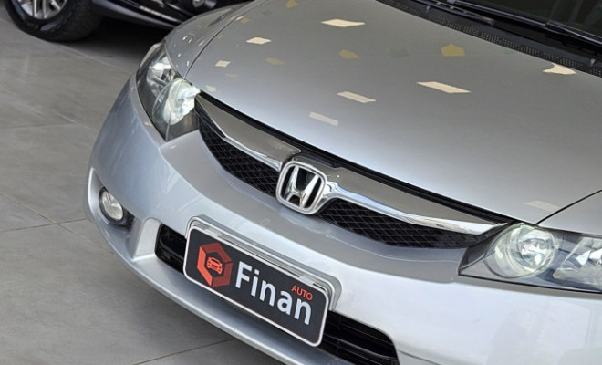Honda Civic Sedan LXS 1.8/1.8 Flex 16V Aut. 4p 2010 Flex-1