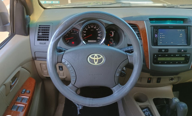 Toyota Hilux SW4 SRV D4-D 4x4 3.0 TDI Dies. Aut 2011 Diesel-8