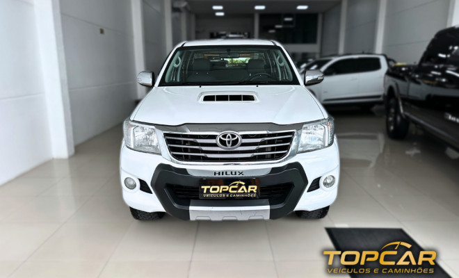 Toyota Hilux CD SRV D4-D 4x4 3.0 TDI Diesel Aut 2013 Diesel