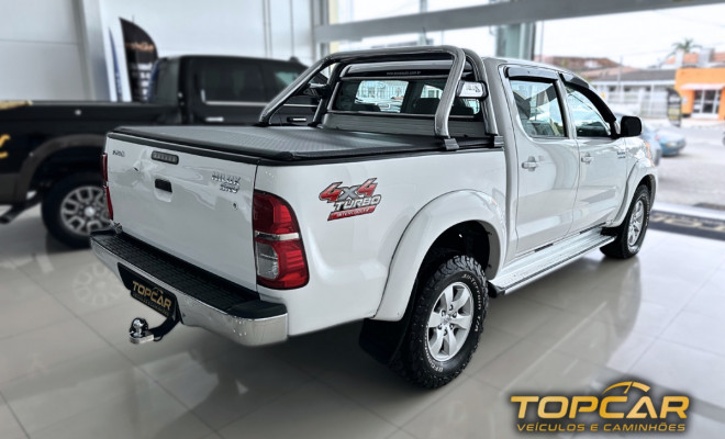 Toyota Hilux CD SRV D4-D 4x4 3.0 TDI Diesel Aut 2013 Diesel-4
