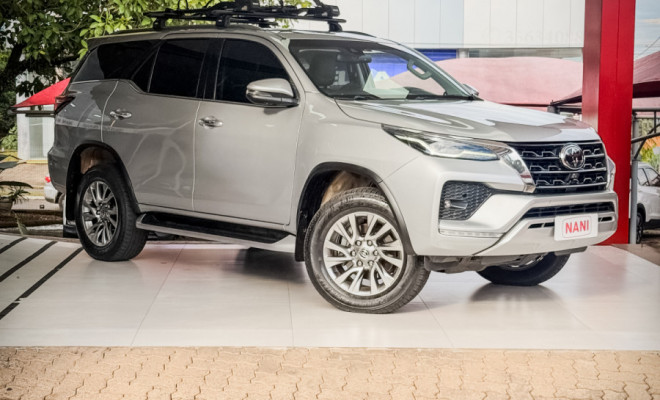 Toyota Hilux SW4 SRX 4x4 2.8 TDI 16V Dies. Aut. 2022 Diesel-1