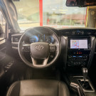 Toyota Hilux SW4 SRX 4x4 2.8 TDI 16V Dies. Aut. 2022 Diesel-6