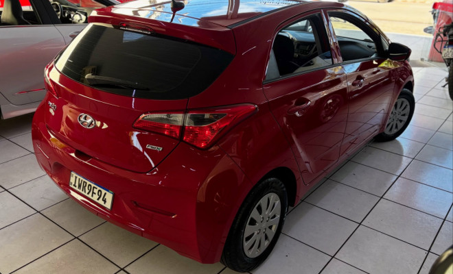 Hyundai HB20 Comfort 1.0 Flex 12V 2015-2