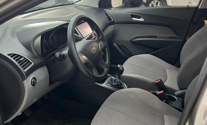 Hyundai HB20S Comfort Plus 1.0 TB Flex 12V Mec. 2018 Flex-8