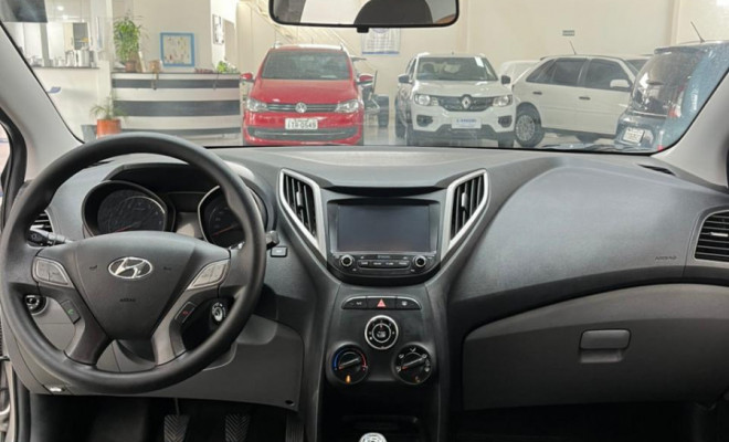 Hyundai HB20S Comfort Plus 1.0 TB Flex 12V Mec. 2018 Flex-7