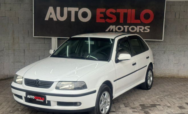 VW - VolksWagen Gol 1.0 Trend/ Power 8V 2p 2002 Gasolina-0