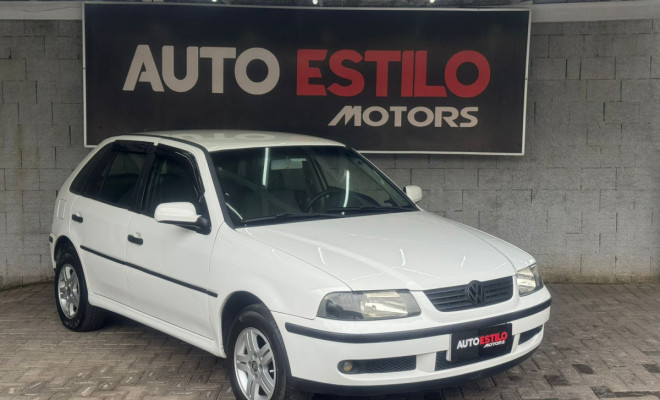 VW - VolksWagen Gol 1.0 Trend/ Power 8V 2p 2002 Gasolina