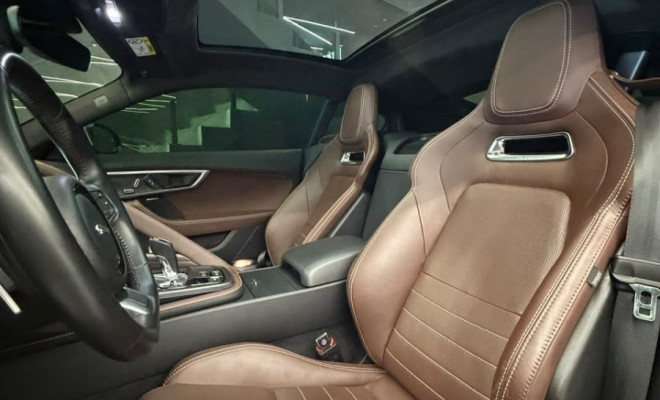 Jaguar F-Type 2.0 R-Dynamic Coupe 300cv Aut. 2019 Gasolina-5