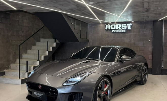 Jaguar F-Type 2.0 R-Dynamic Coupe 300cv Aut. 2019 Gasolina
