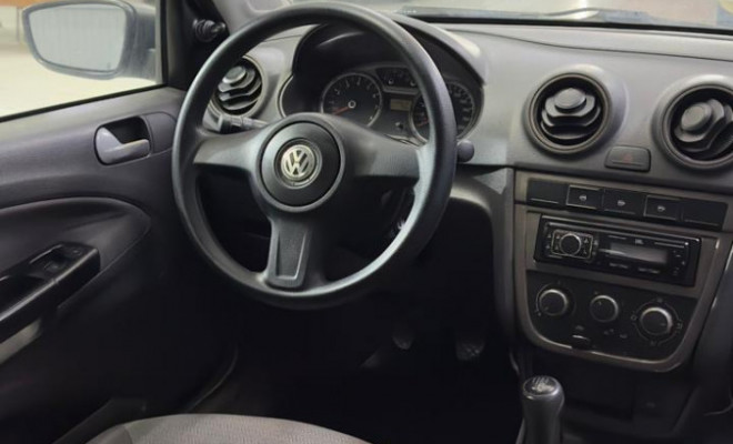 VW - VolksWagen VOYAGE 1.0/1.0 City Mi Total Flex 8V 4p 2010 Flex-4