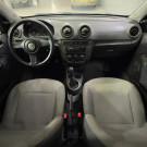VW - VolksWagen VOYAGE 1.0/1.0 City Mi Total Flex 8V 4p 2010 Flex-1