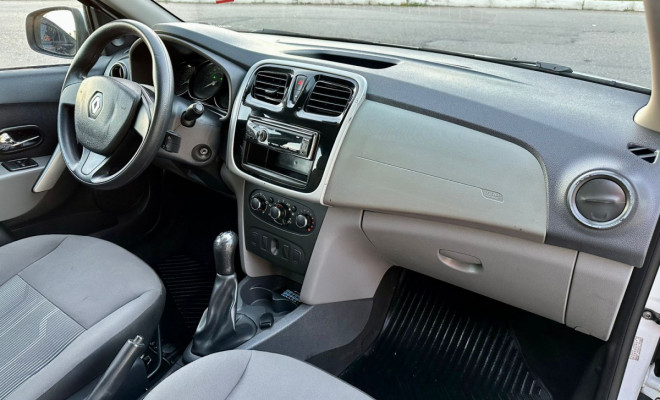 LOGAN Expres. 1.0 Hi-Flex 4 CILINDROS - 2015-7