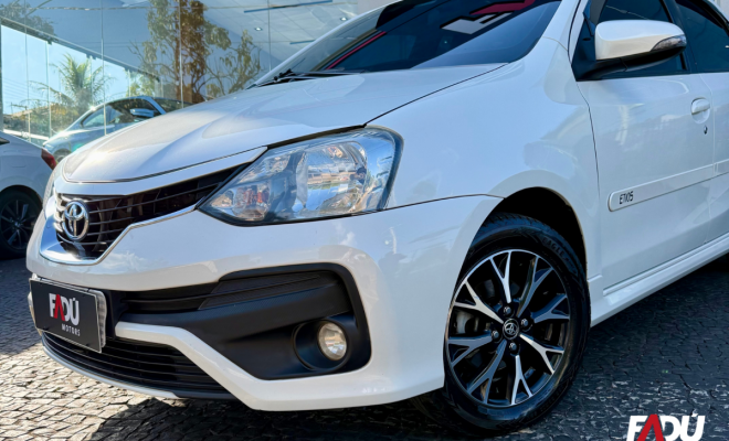 Toyota ETIOS PLATINUM Sed. 1.5 Flex 16V 4p Aut. 2018 Flex-1