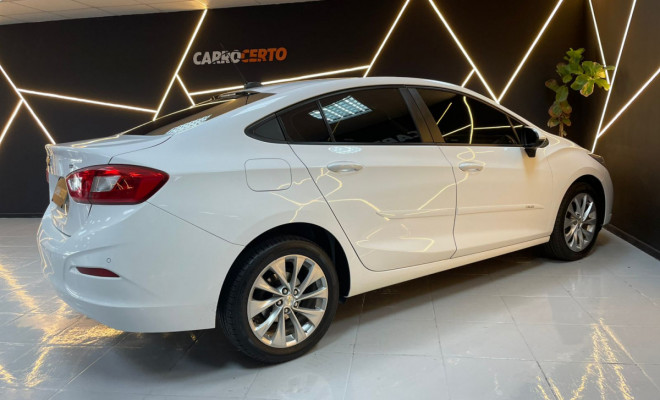 GM - Chevrolet CRUZE LT 1.4 1Aut. 2019 Flex  Espaço e conforto-3