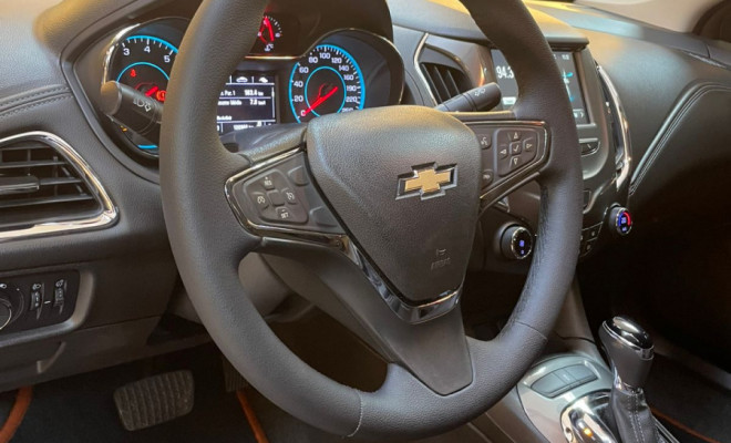 GM - Chevrolet CRUZE LT 1.4 1Aut. 2019 Flex  Espaço e conforto-8