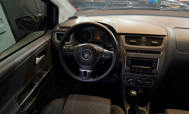 VW - VolksWagen SPACEFOX 1.6/ 1.6 Trend Total Flex 8V 5p 2014 Flex-6