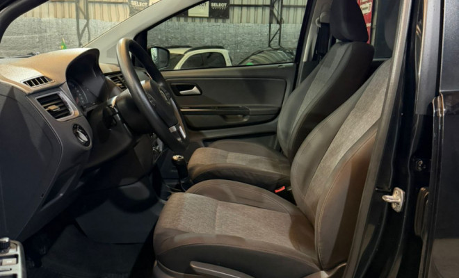 VW - VolksWagen SPACEFOX 1.6/ 1.6 Trend Total Flex 8V 5p 2014 Flex-7