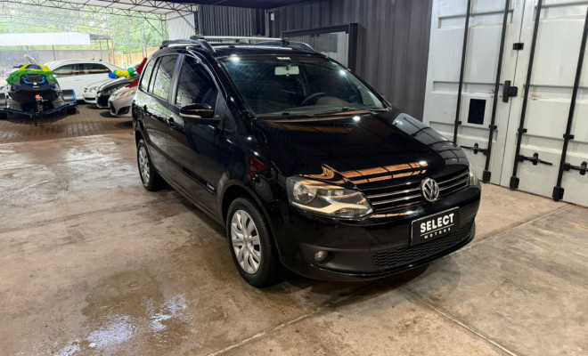 VW - VolksWagen SPACEFOX 1.6/ 1.6 Trend Total Flex 8V 5p 2014 Flex-0