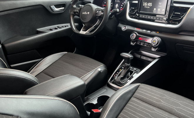 Kia Motors STONIC SX 1.0 TB Aut. (Híbrido) 2022 Híbrido-16