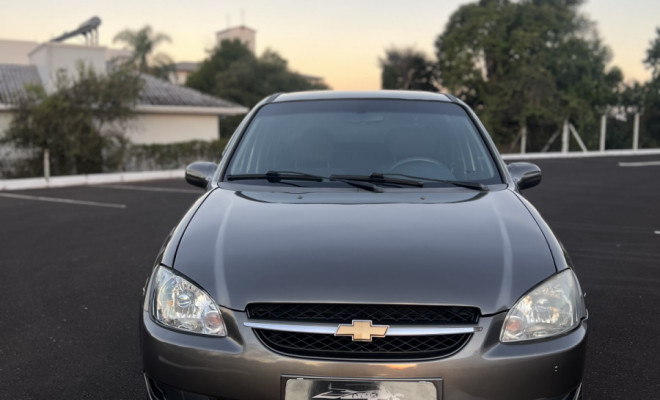 GM - Chevrolet Classic Life/LS 1.0 VHC FlexP. 4p 2015 Flex-1