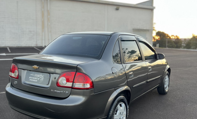 GM - Chevrolet Classic Life/LS 1.0 VHC FlexP. 4p 2015 Flex-6